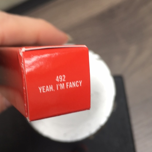 New MAC Love Me Lacquer Lipstick in “Yeah I’m Fancy” (Red) - Picture 2 of 4